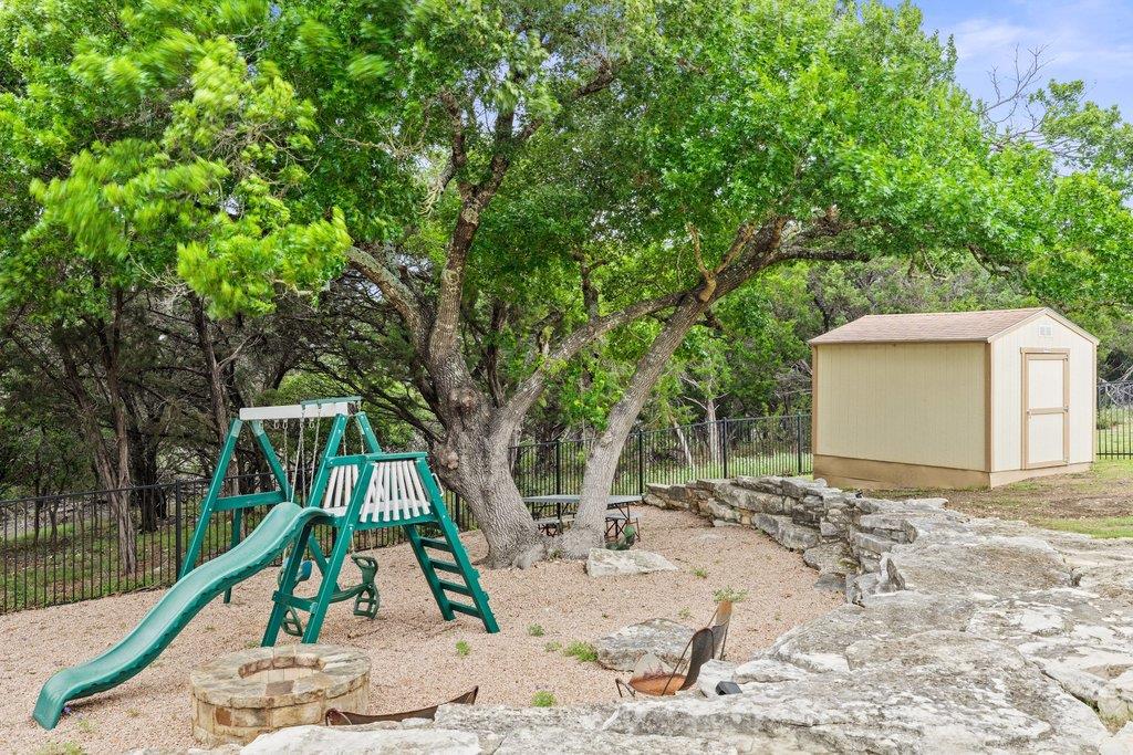 272 Whitney Woods CIR