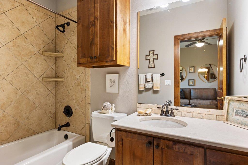 272 Whitney Woods CIR