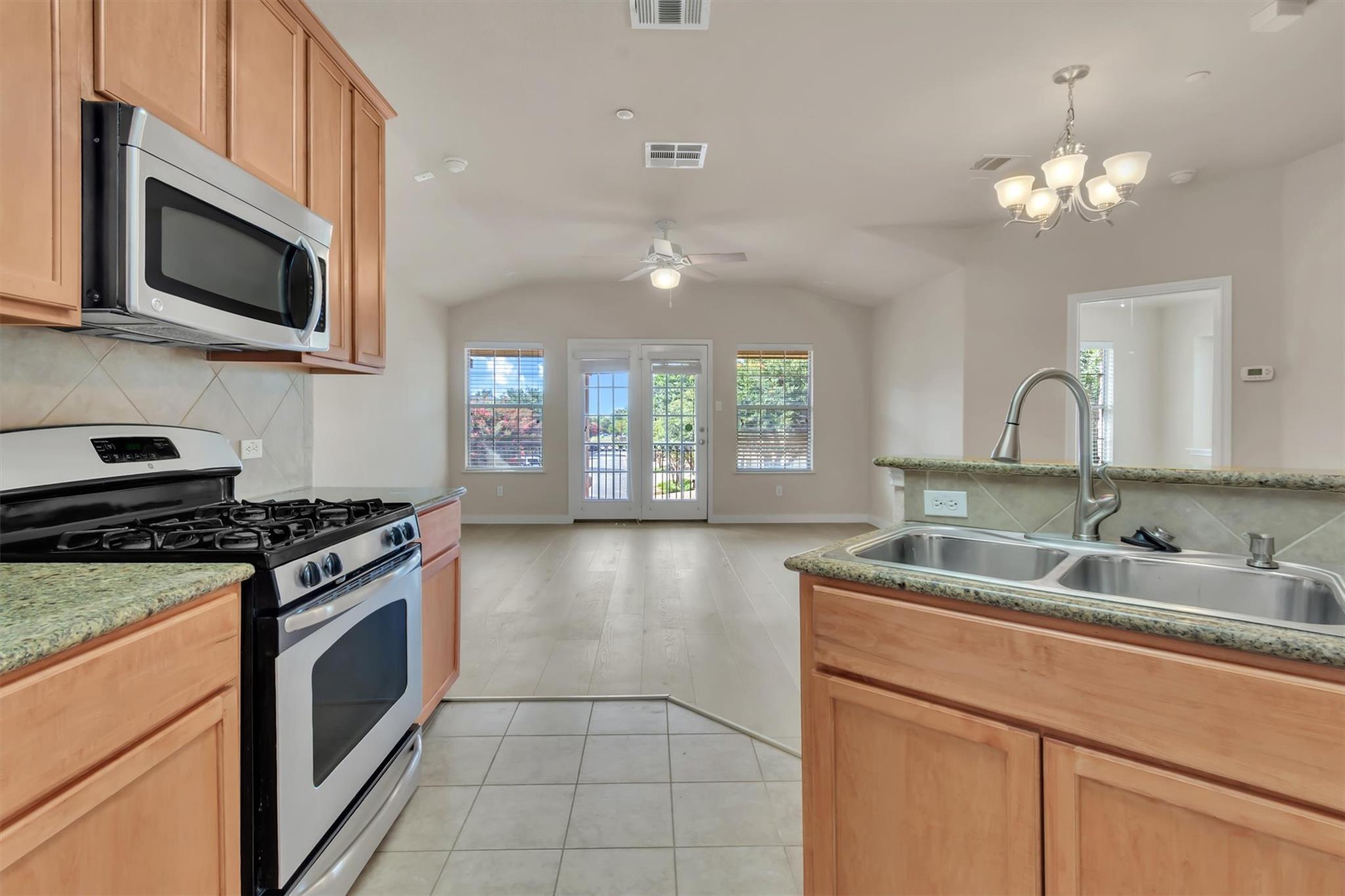 14815 Avery Ranch BLVD Unit: 2A (201)