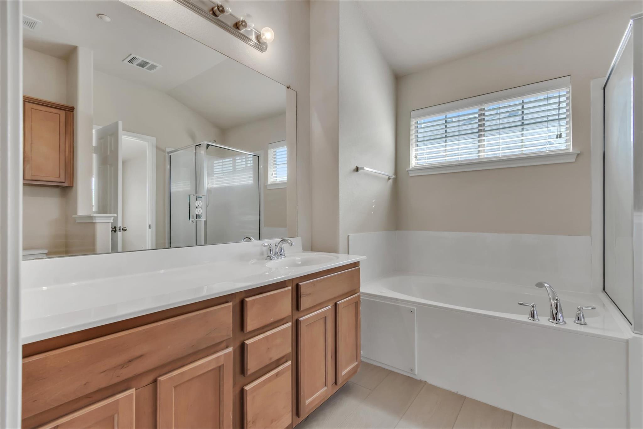 14815 Avery Ranch BLVD Unit: 2A (201)