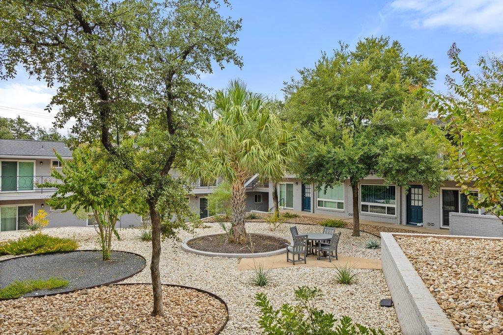 1210 Windsor RD # 209