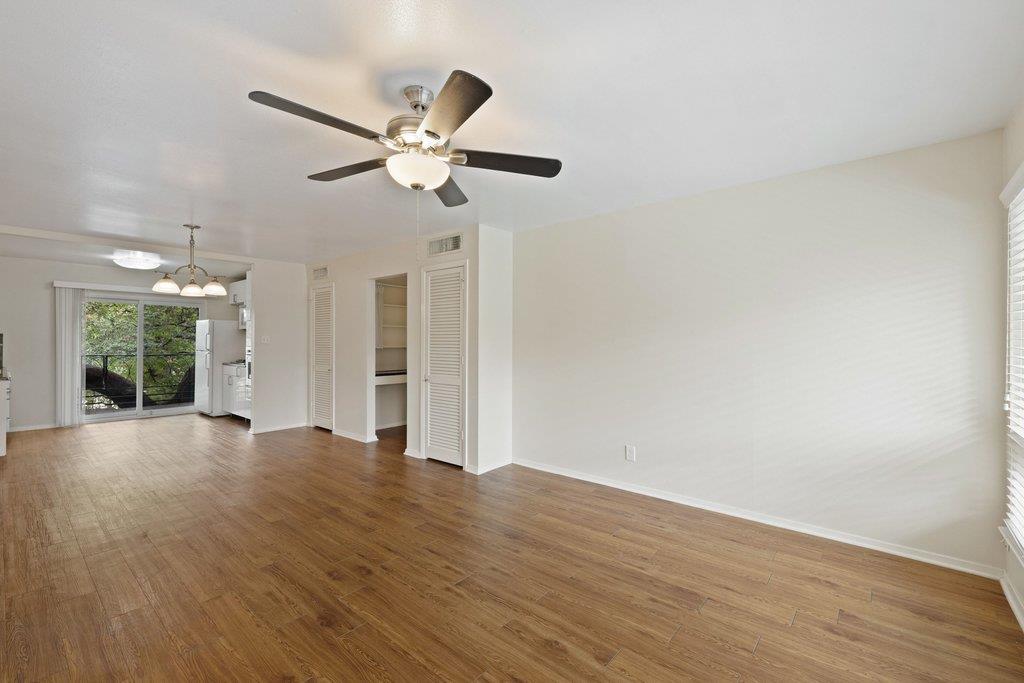 1210 Windsor RD # 209