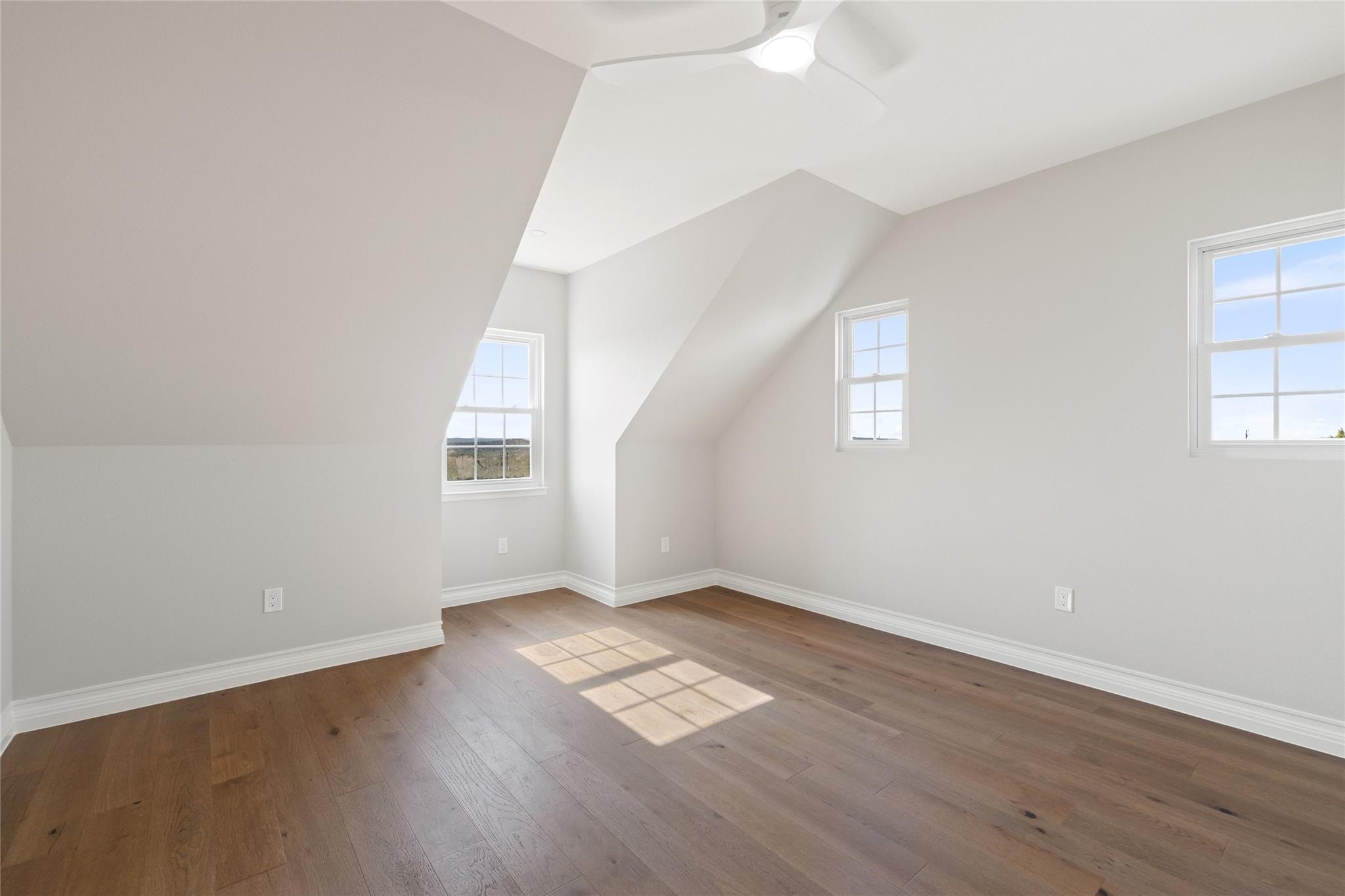 601 Hays Country Acres RD