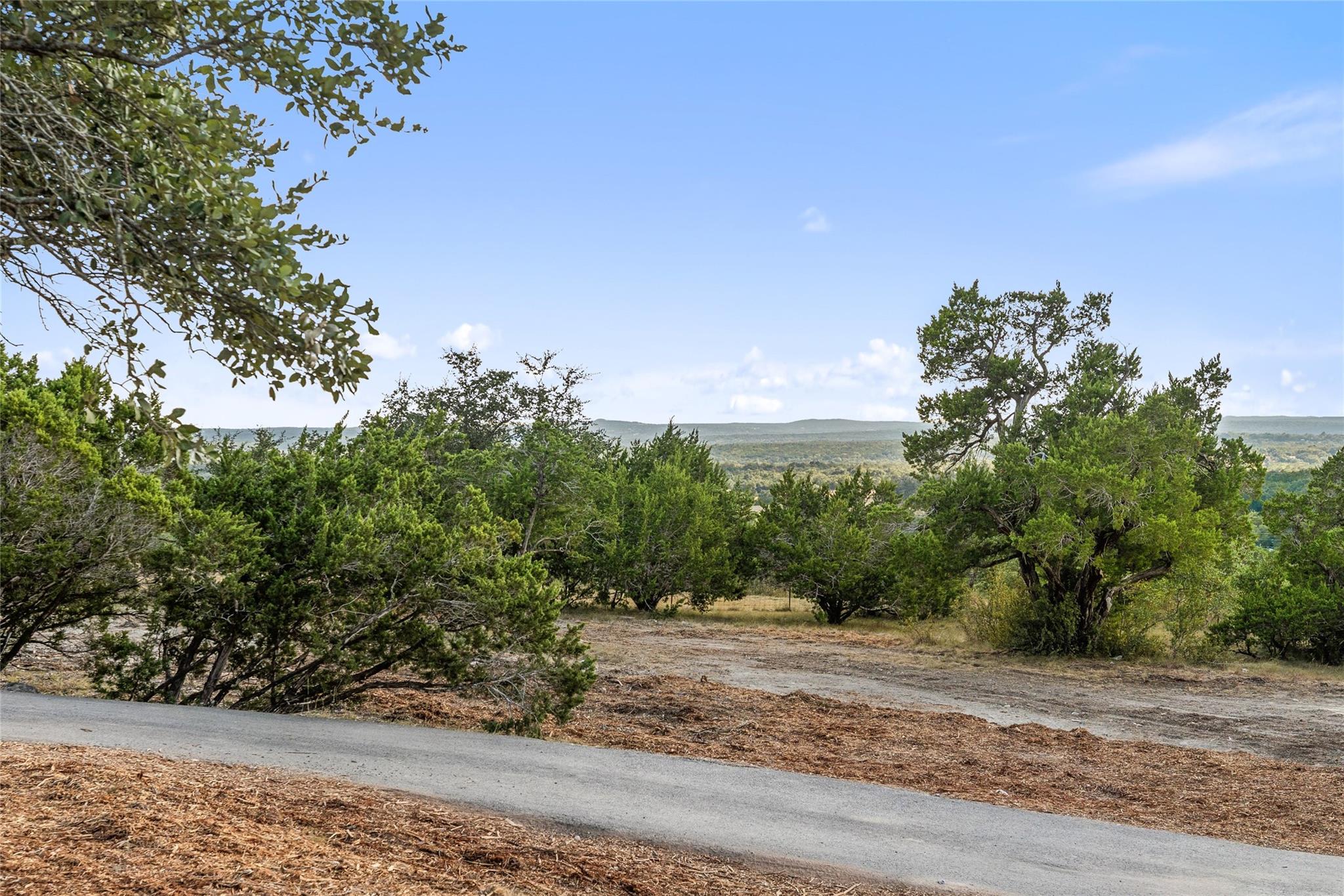 601 Hays Country Acres RD