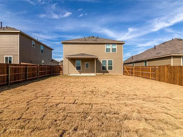 1525 Cliffbrake WAY