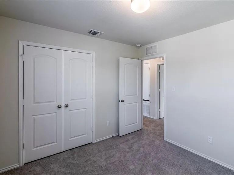 1525 Cliffbrake WAY