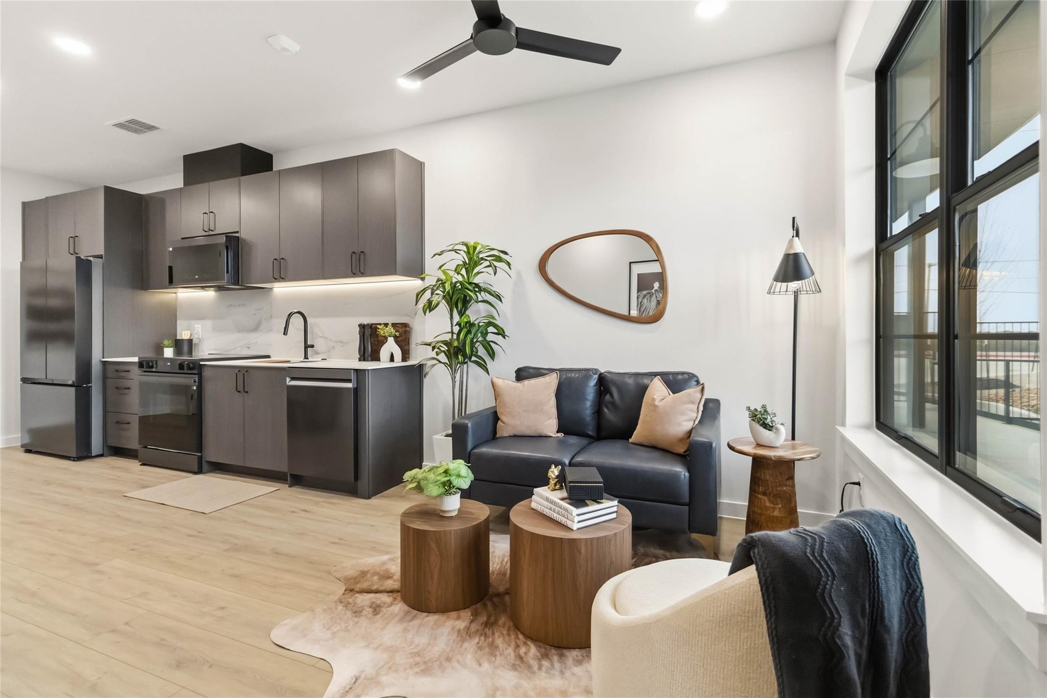 634 Central PKWY # 1113