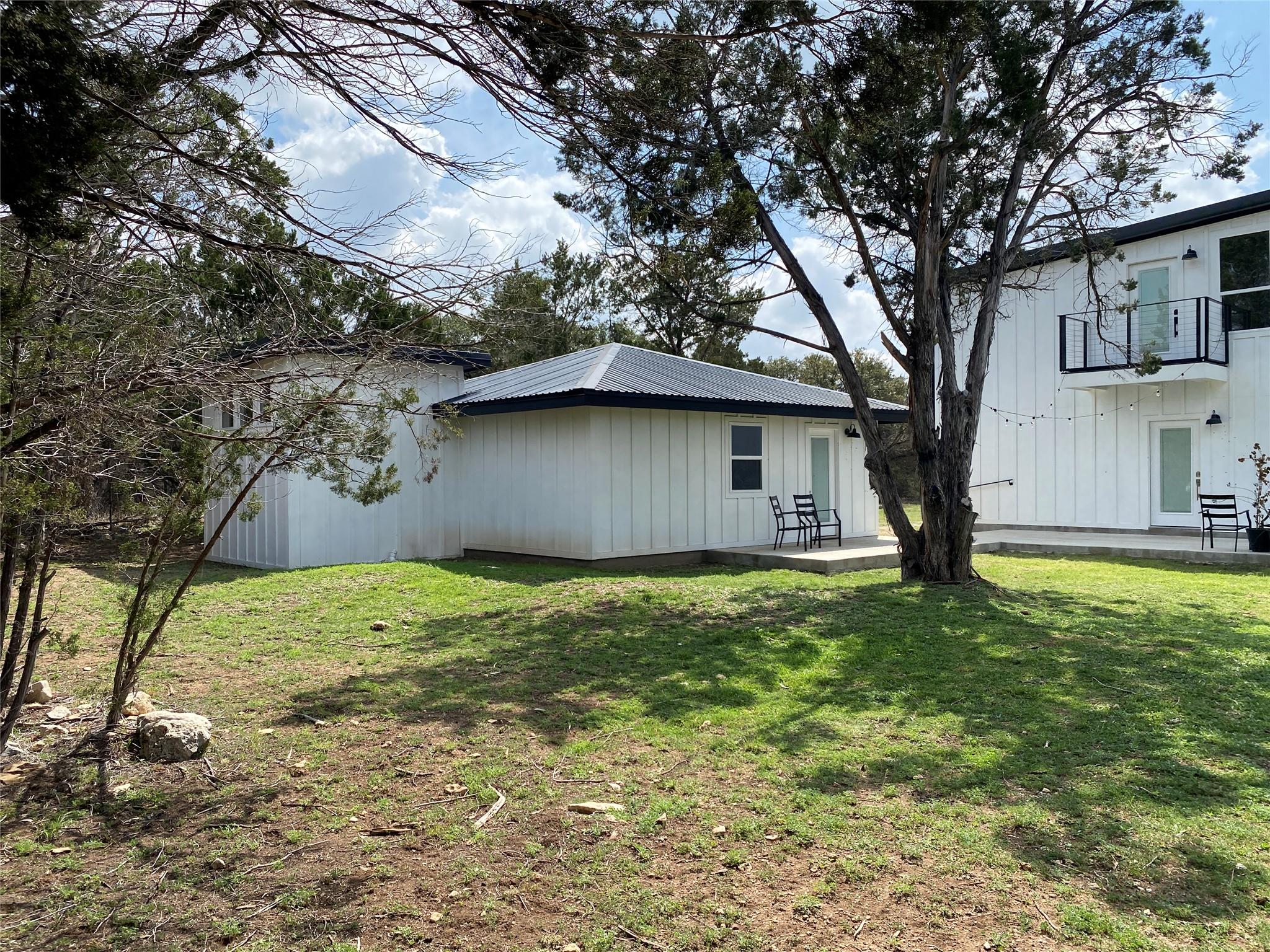31 HEATHROW LN