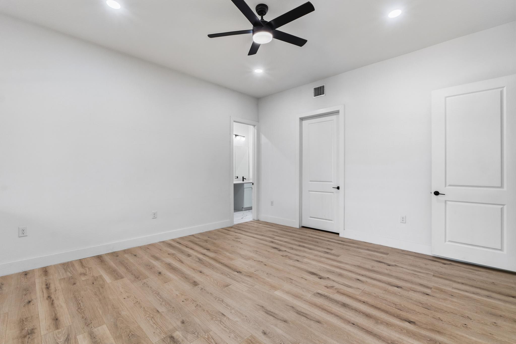 5010 Baker ST