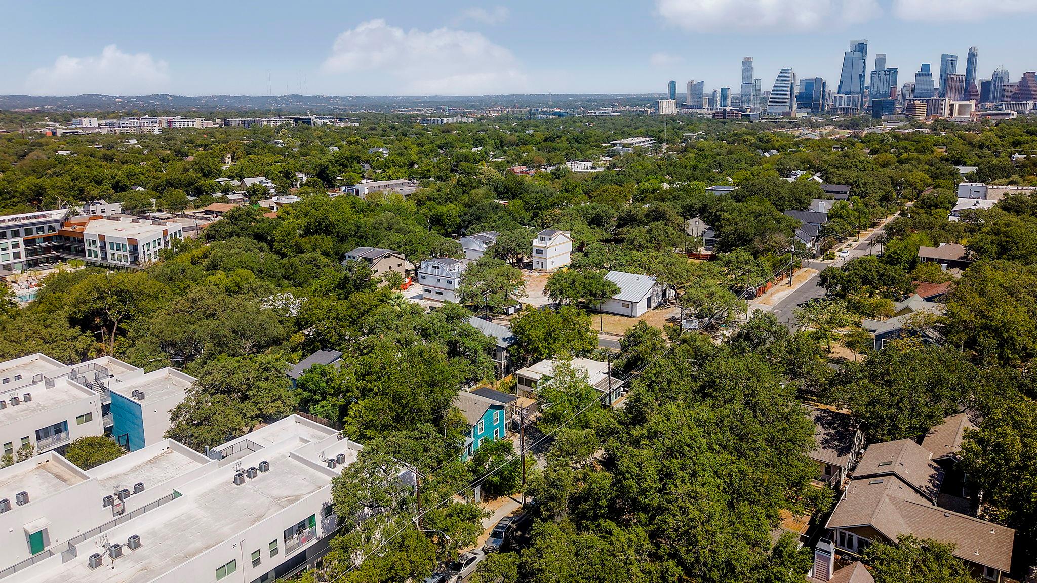 401 W Live Oak St