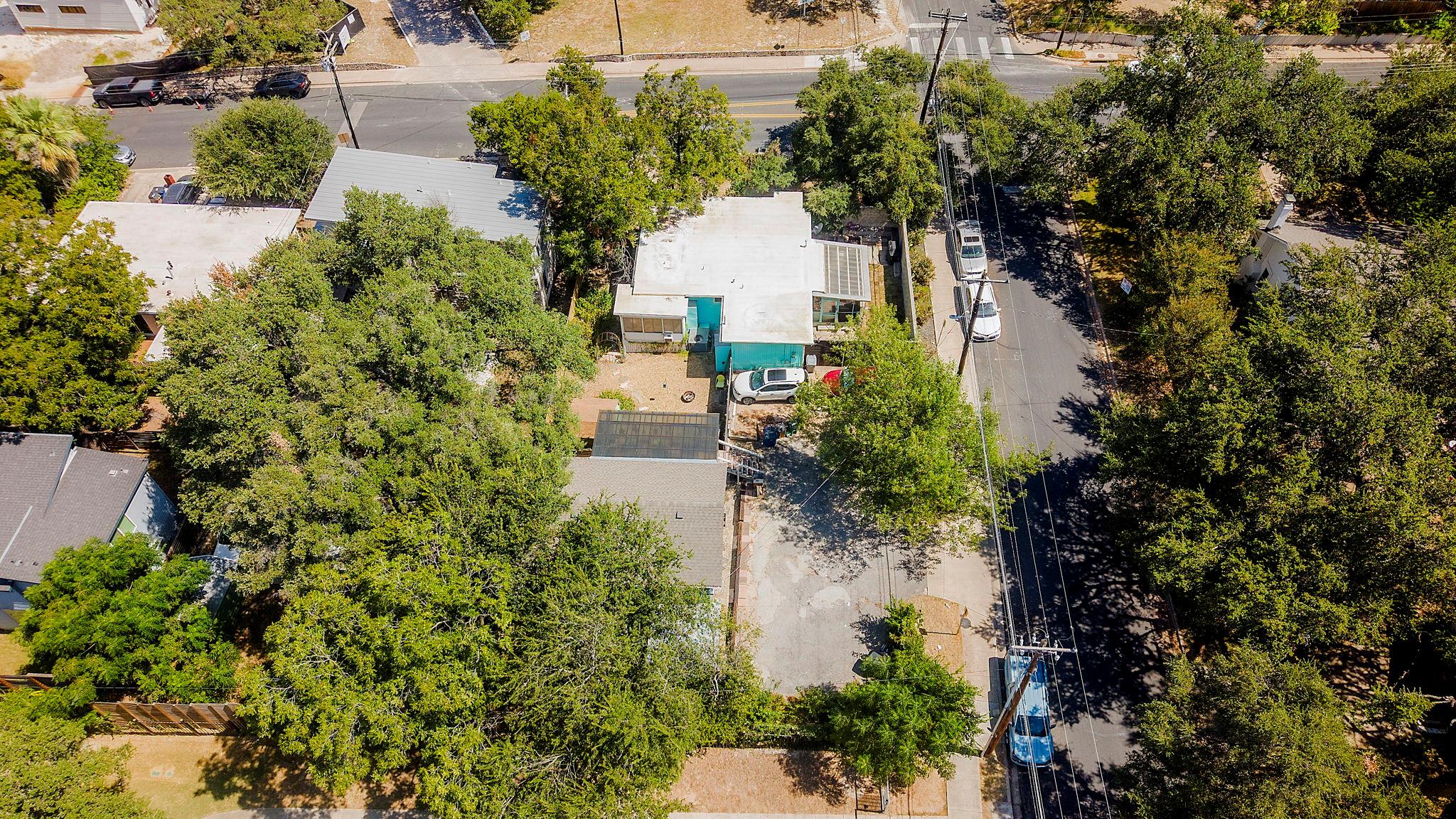 401 W Live Oak St