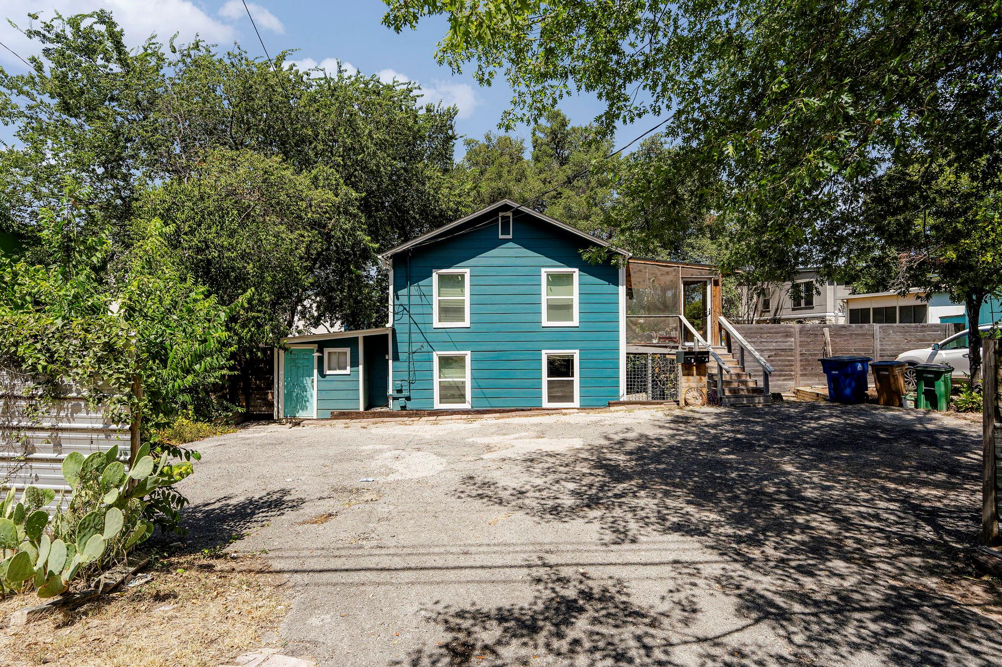 401 W Live Oak St