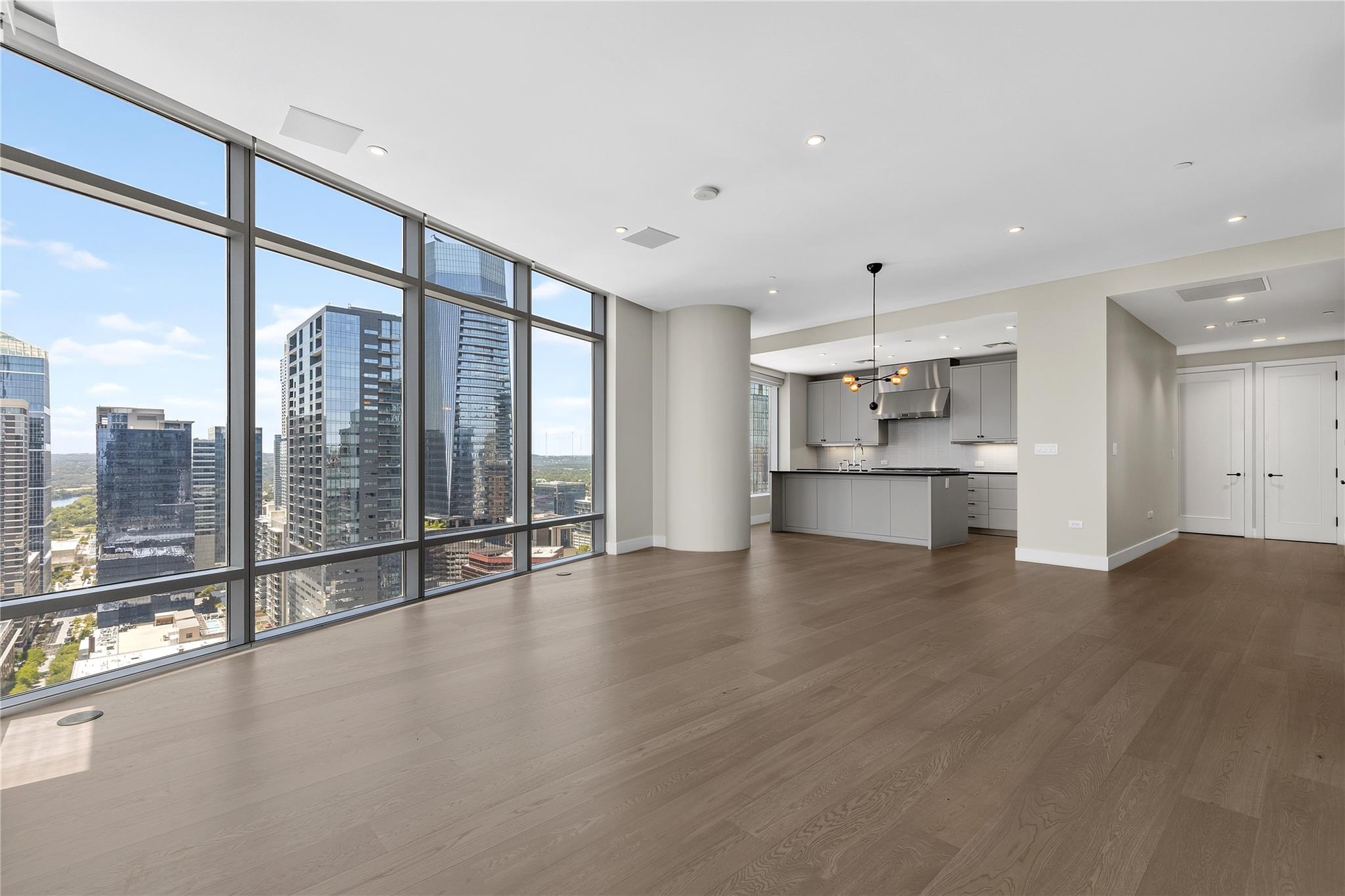 200 Congress Ave Unit: 28SW