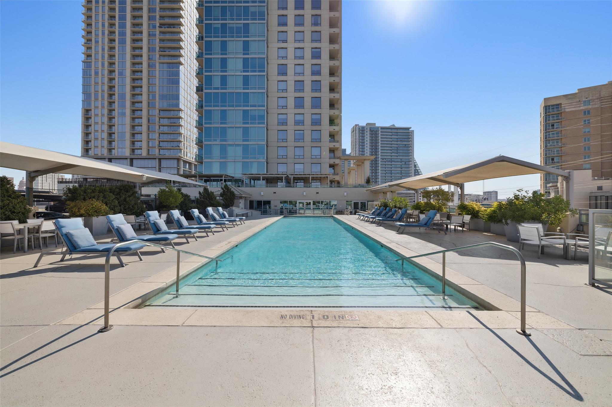 300 Bowie ST # 1101