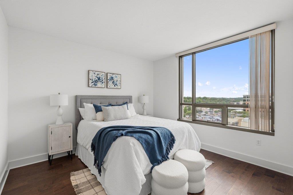 300 Bowie ST # 1101