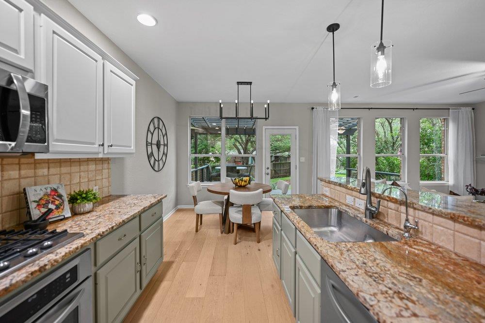 2823 Lantana Ridge DR