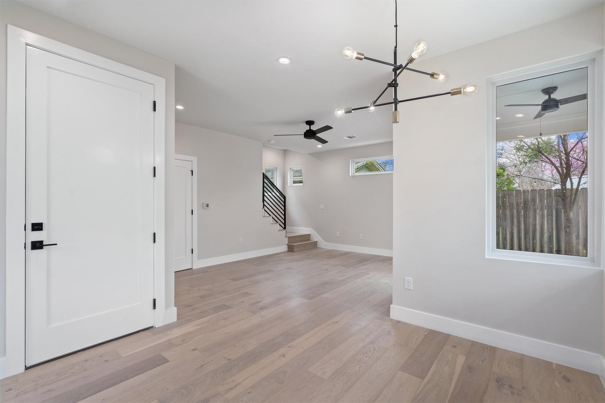 5200 Grover Ave
