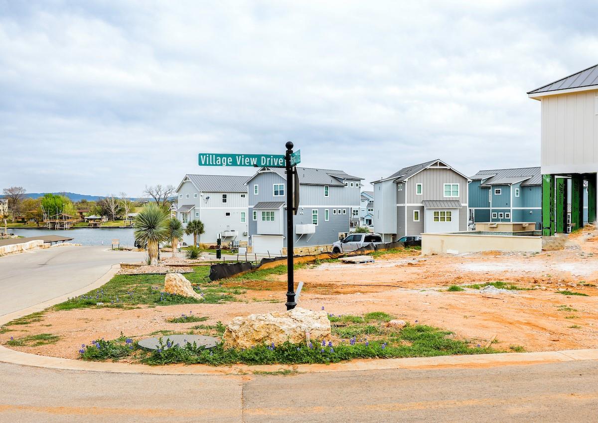104 village view dr