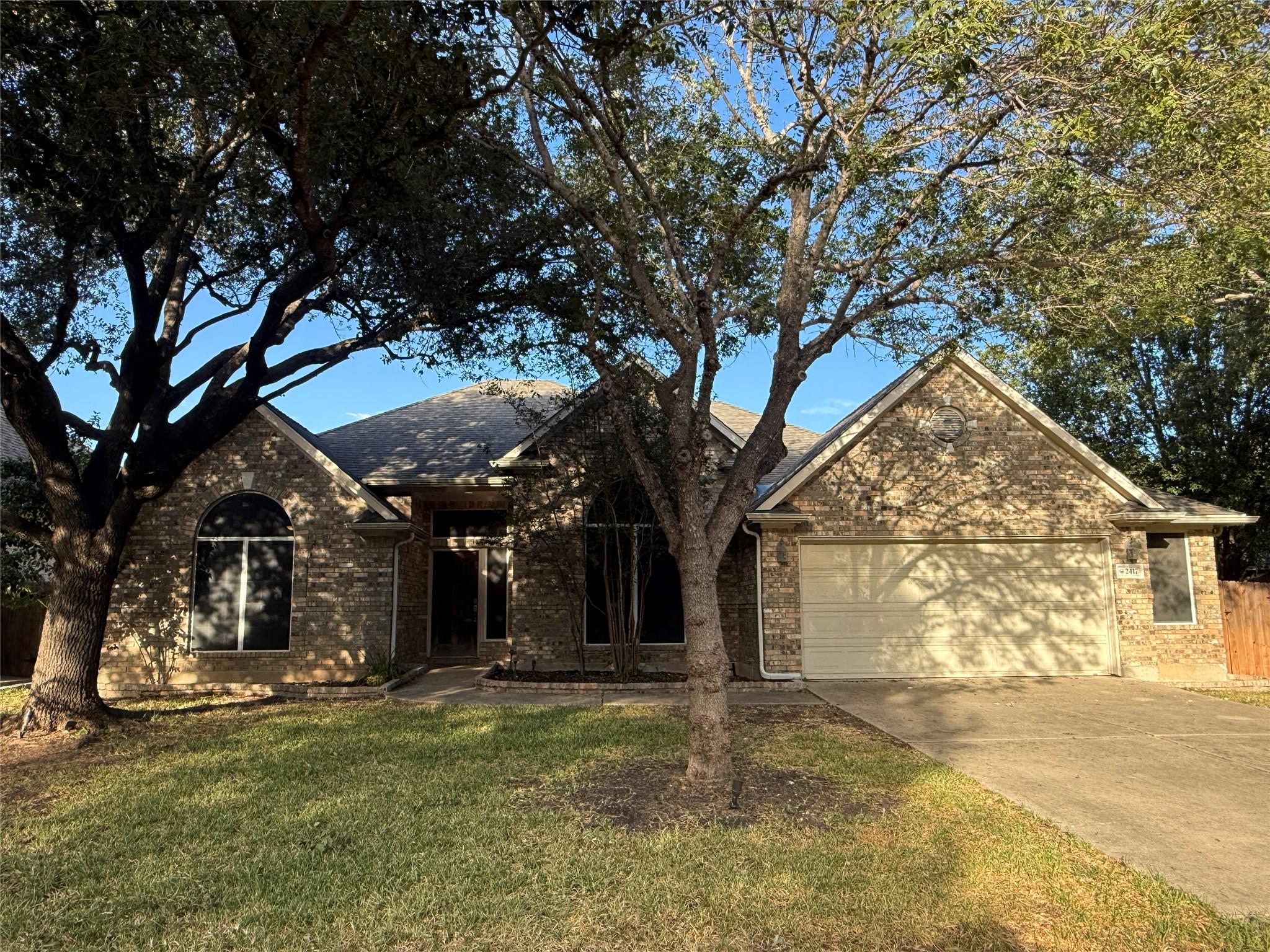 2417 Arbor DR