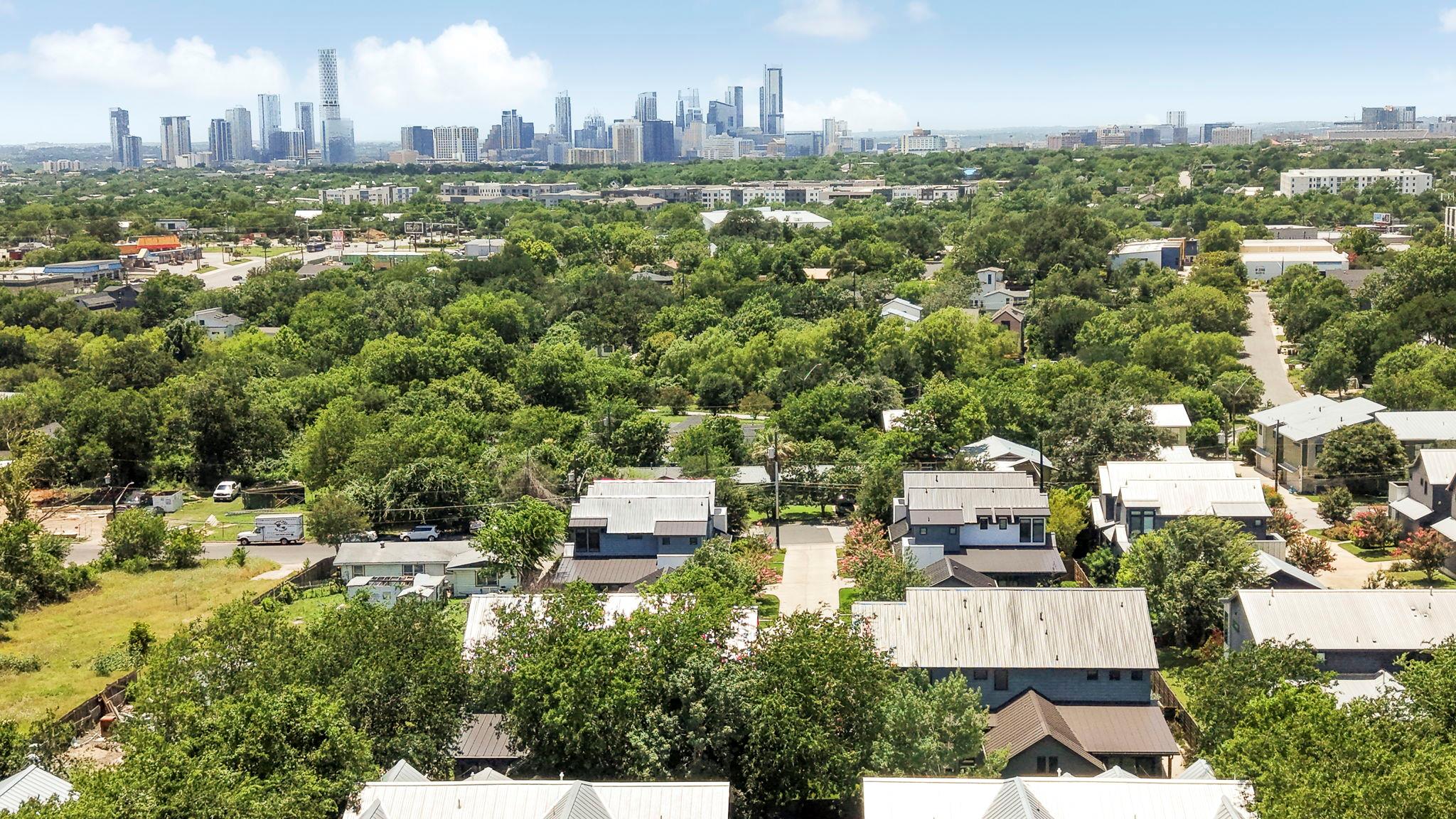 2103 Greenwood Ave # B Unit: Building 1, Unit B
