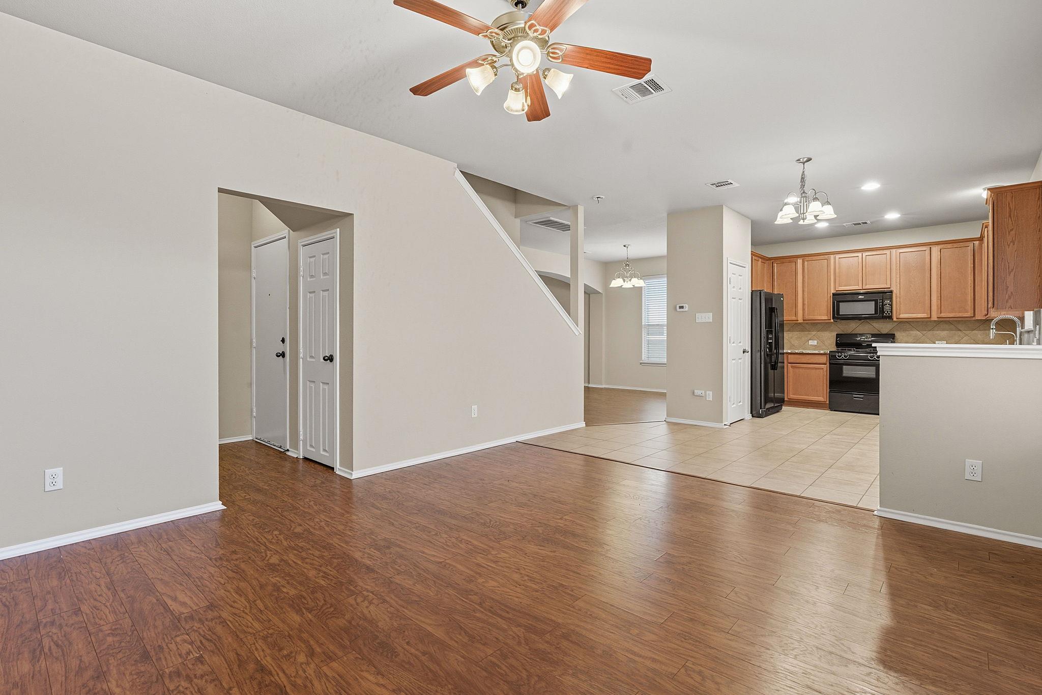 10512 Wylie DR # 273