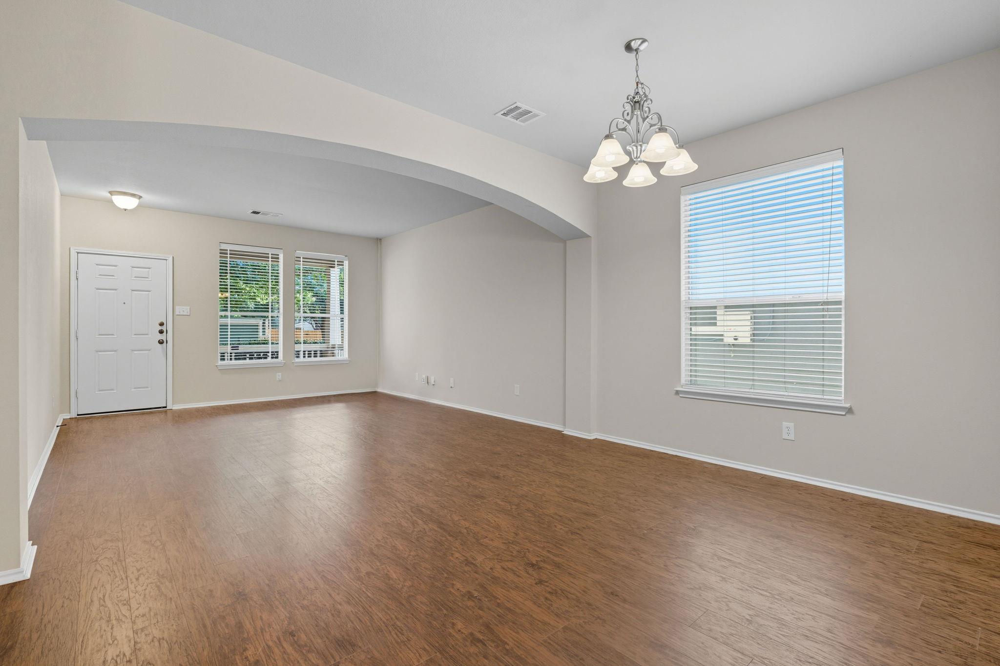 10512 Wylie DR # 273