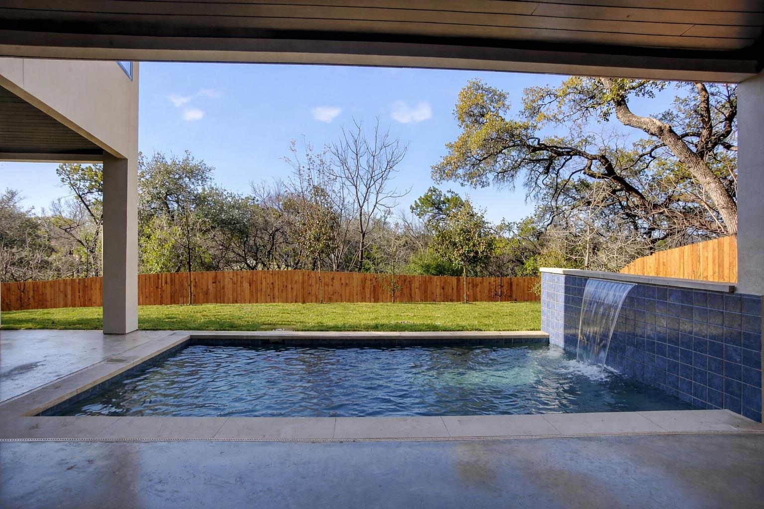 434 Brady LN
