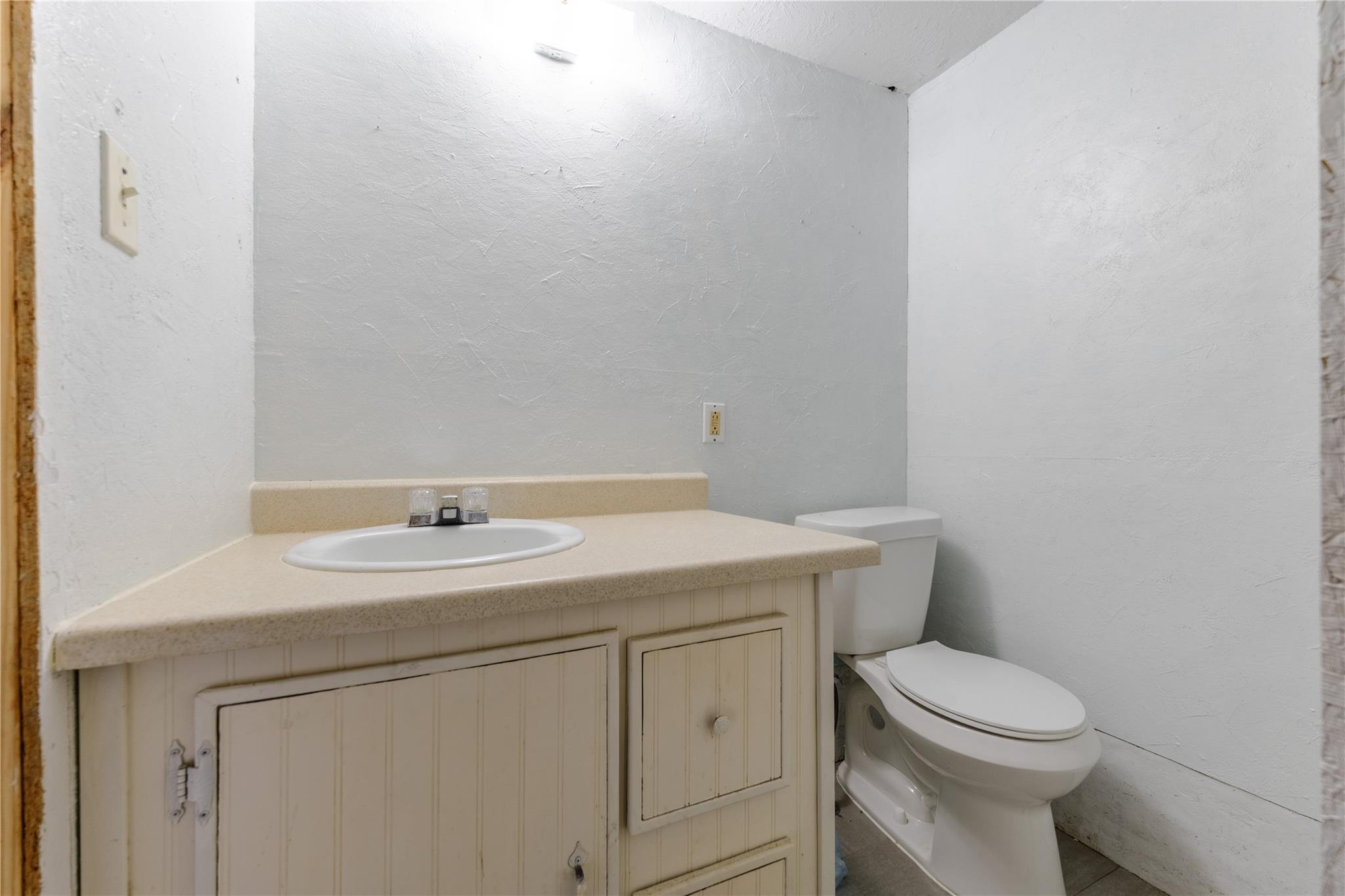 2173 County Road 434 LOOP