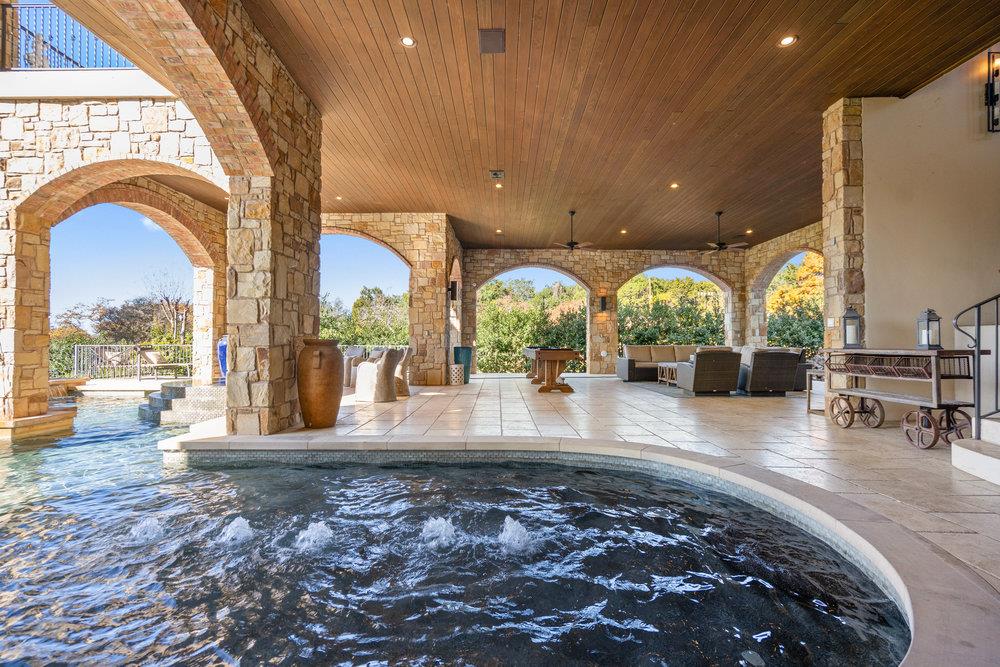 14423 Ridgetop TER