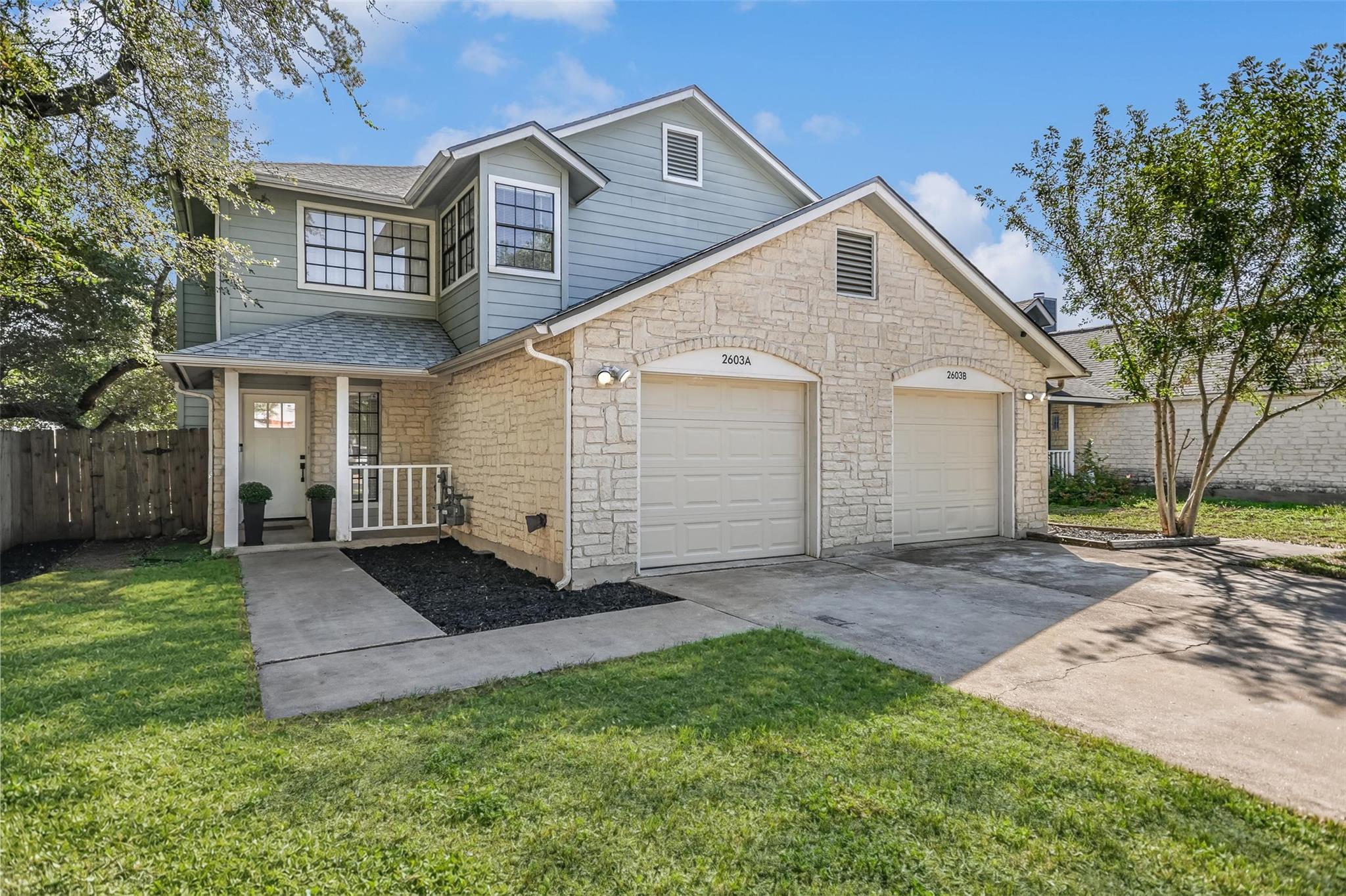 2603 Howellwood WAY