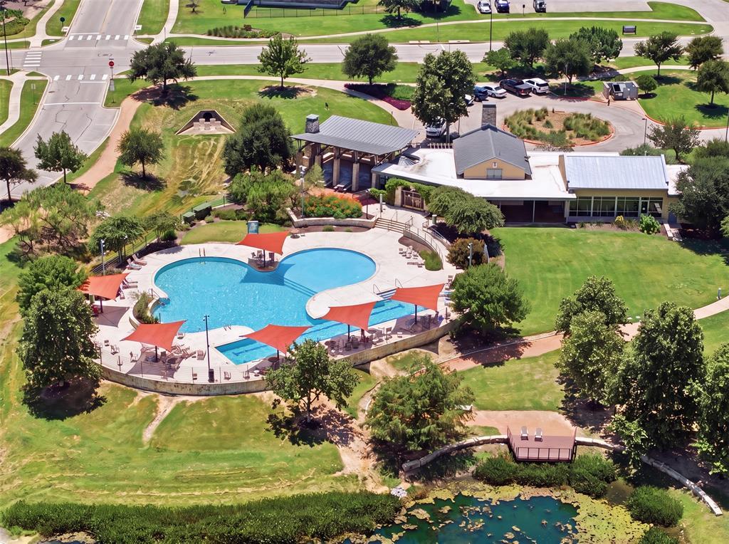 236 Blue Waterleaf LN