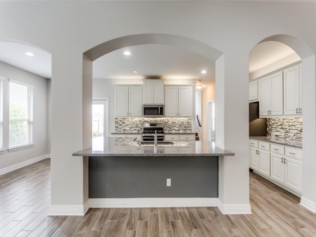236 Blue Waterleaf LN