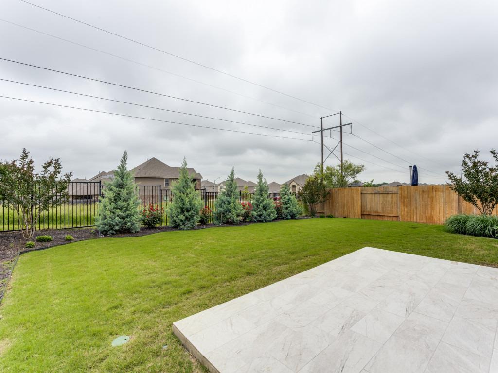236 Blue Waterleaf LN