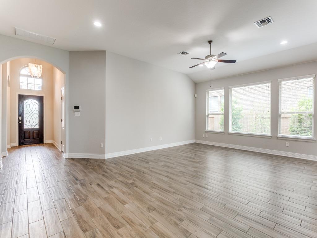 236 Blue Waterleaf LN