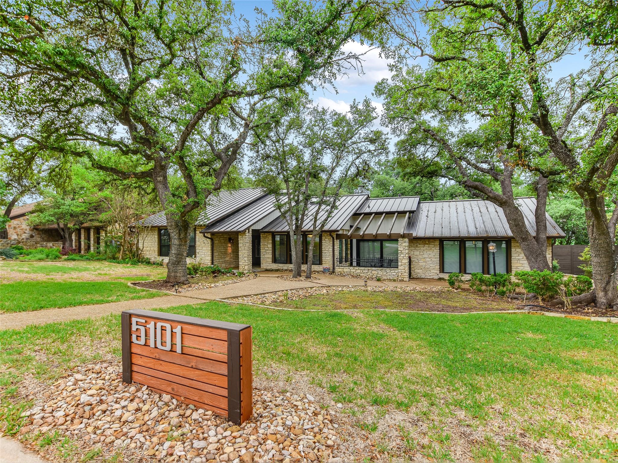 5101 Rain Creek PKWY