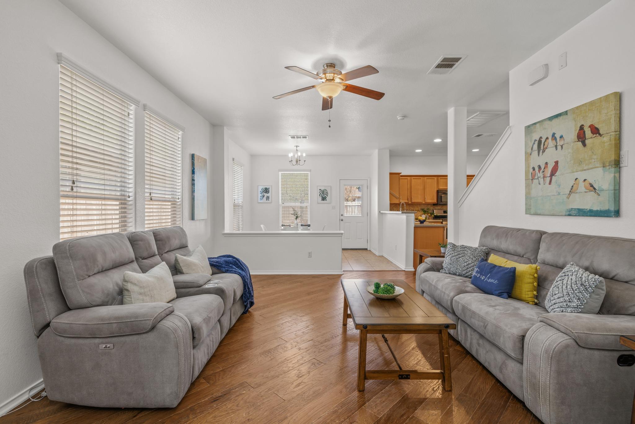 3206 Barksdale DR
