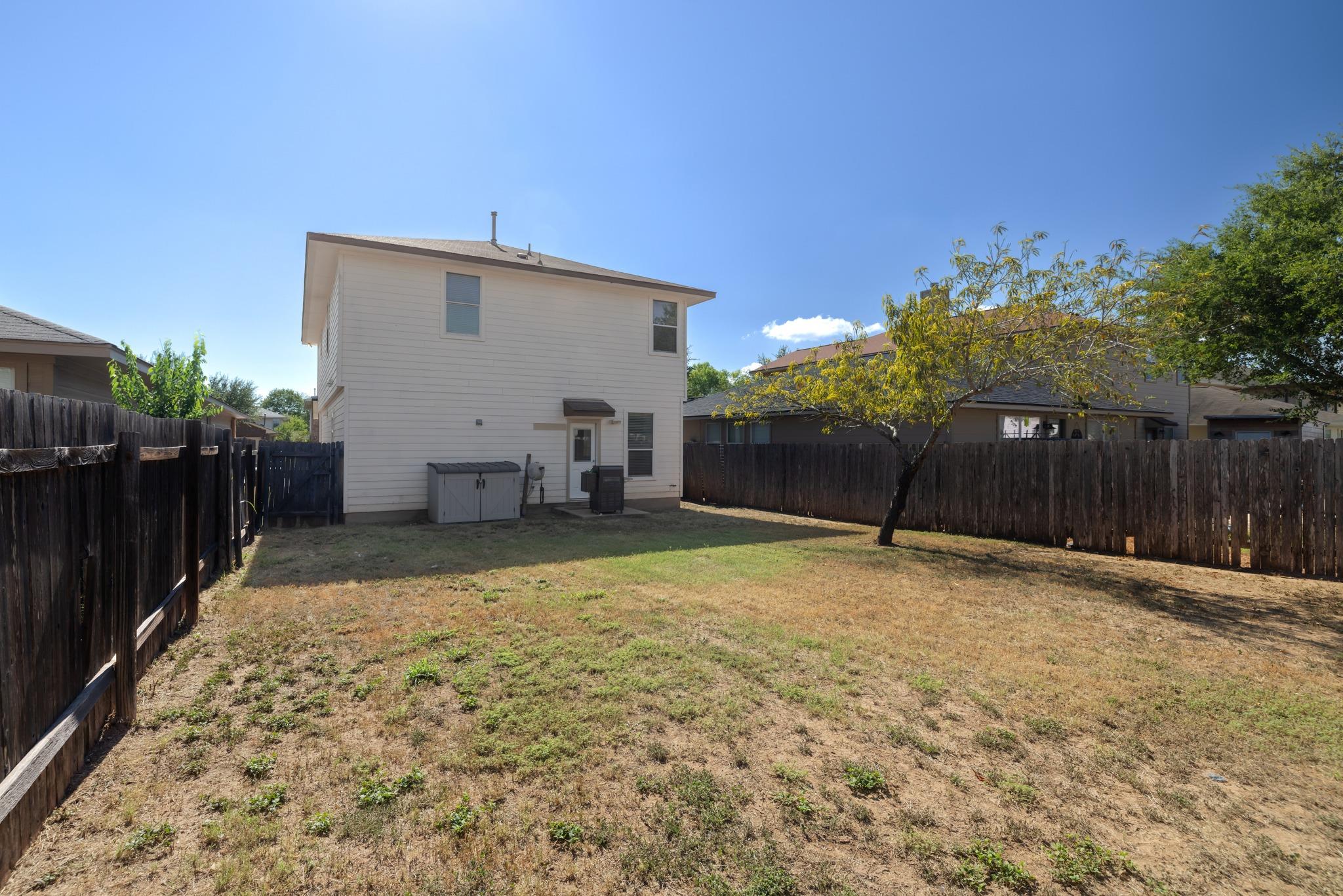 3206 Barksdale DR