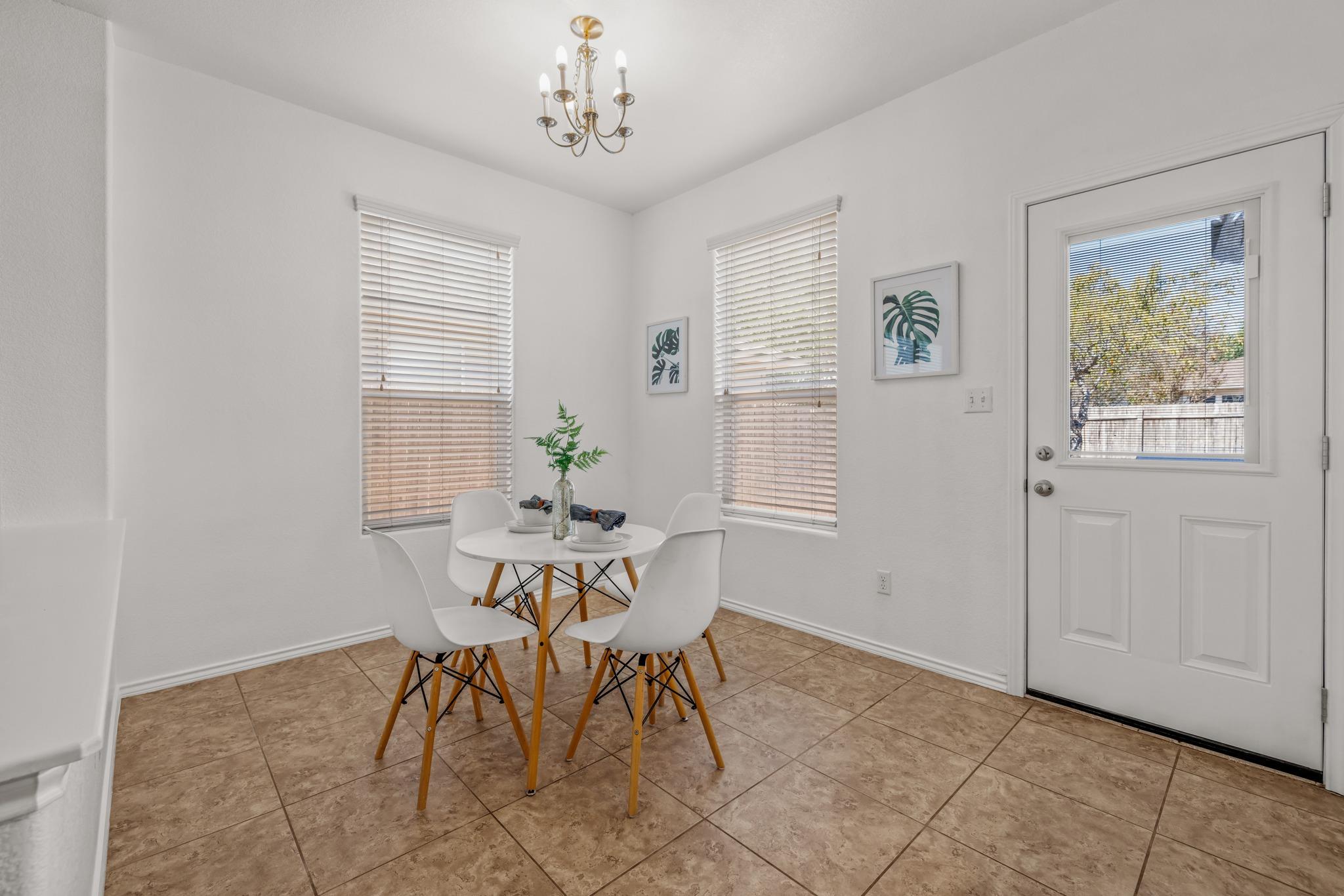3206 Barksdale DR