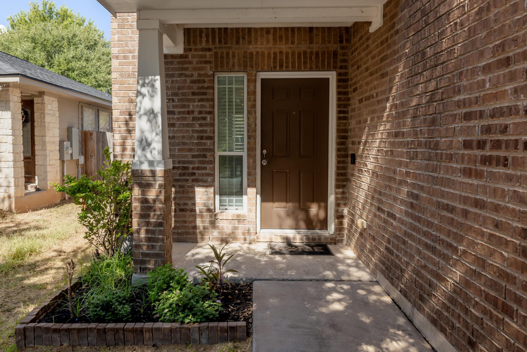 3206 Barksdale DR