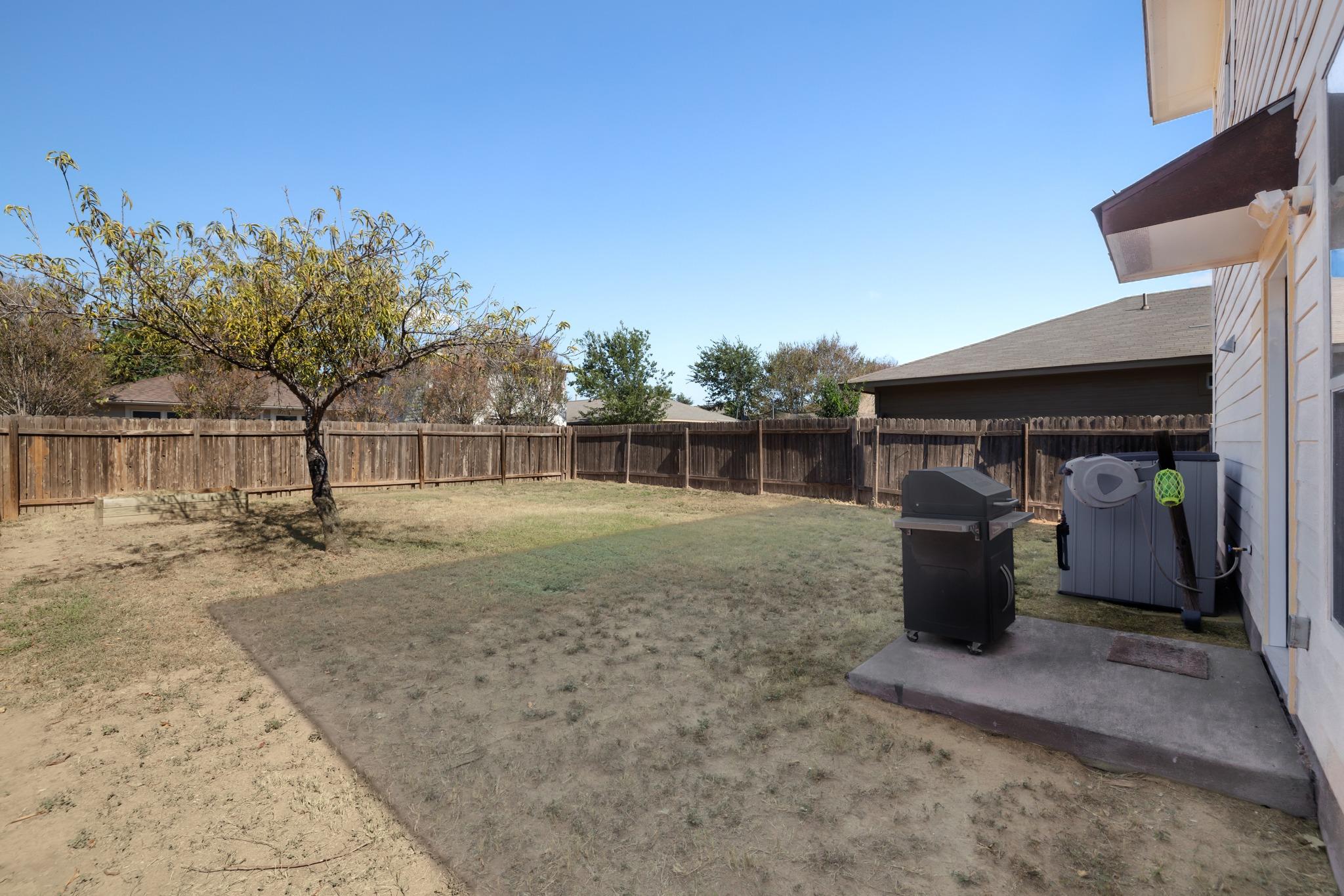 3206 Barksdale DR
