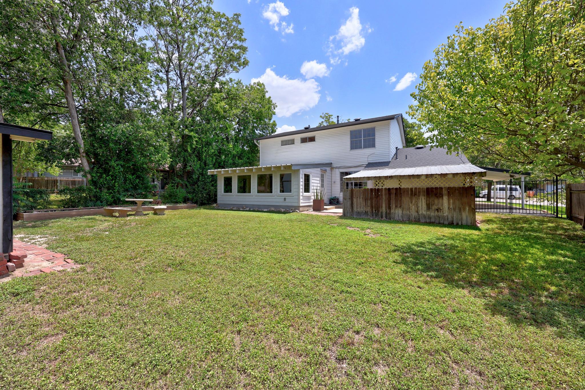 6912 Langston DR