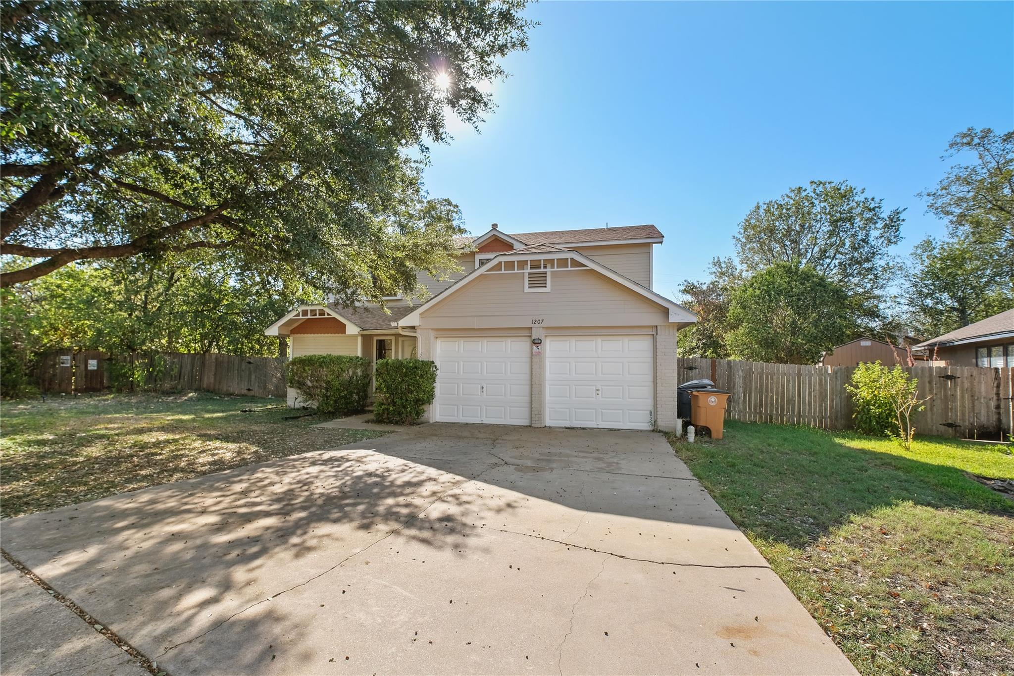 1207 Crupp CT
