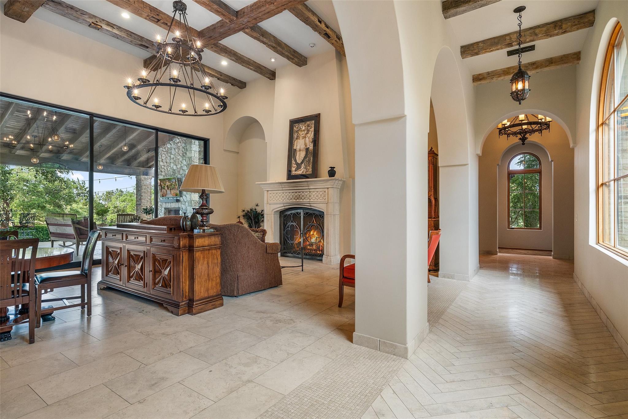 418 Cattle Trail DR