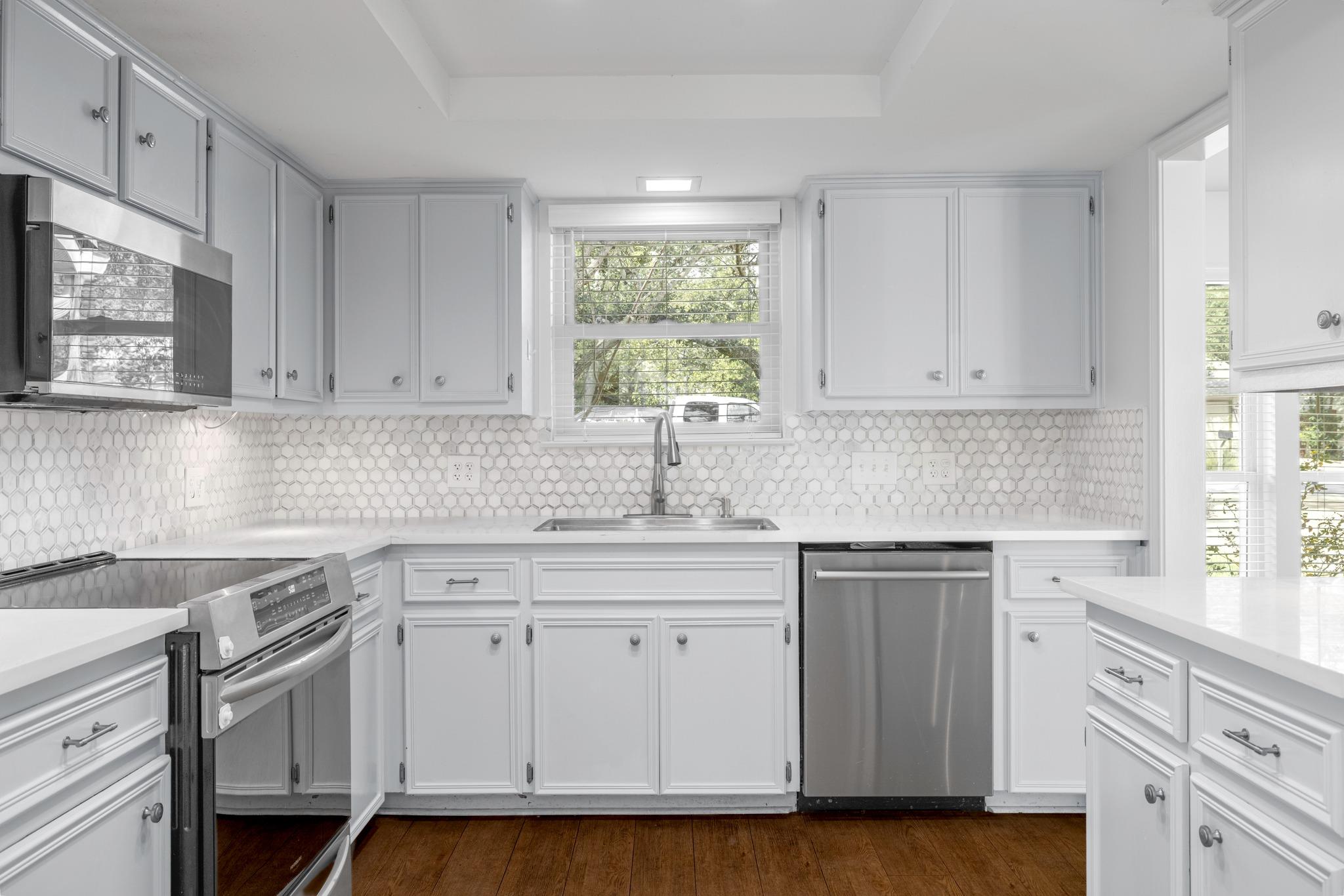 1317 Wilson Heights DR