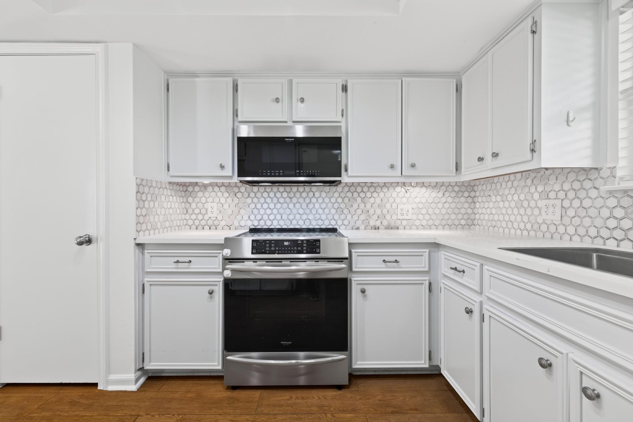 1317 Wilson Heights DR
