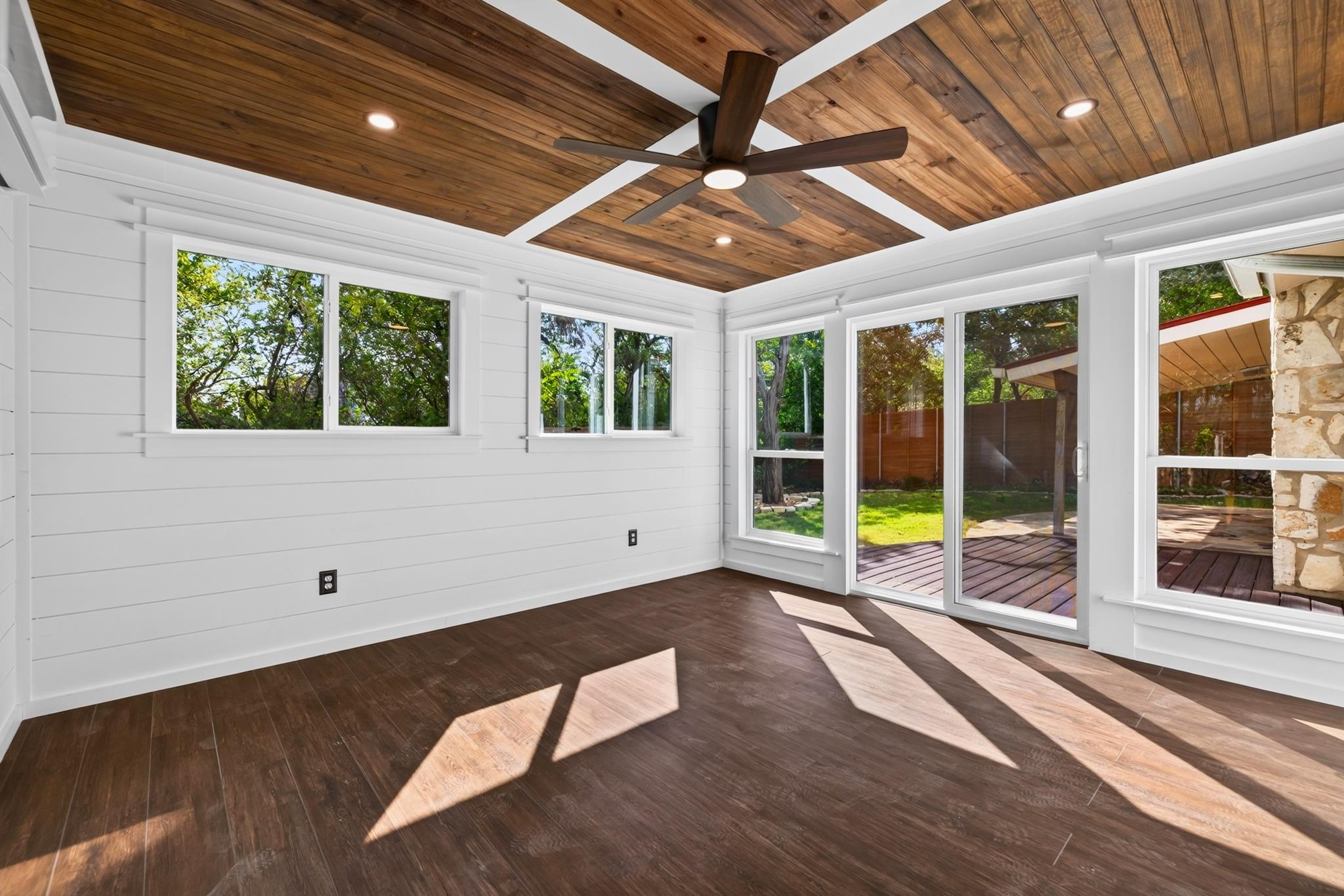 1317 Wilson Heights DR