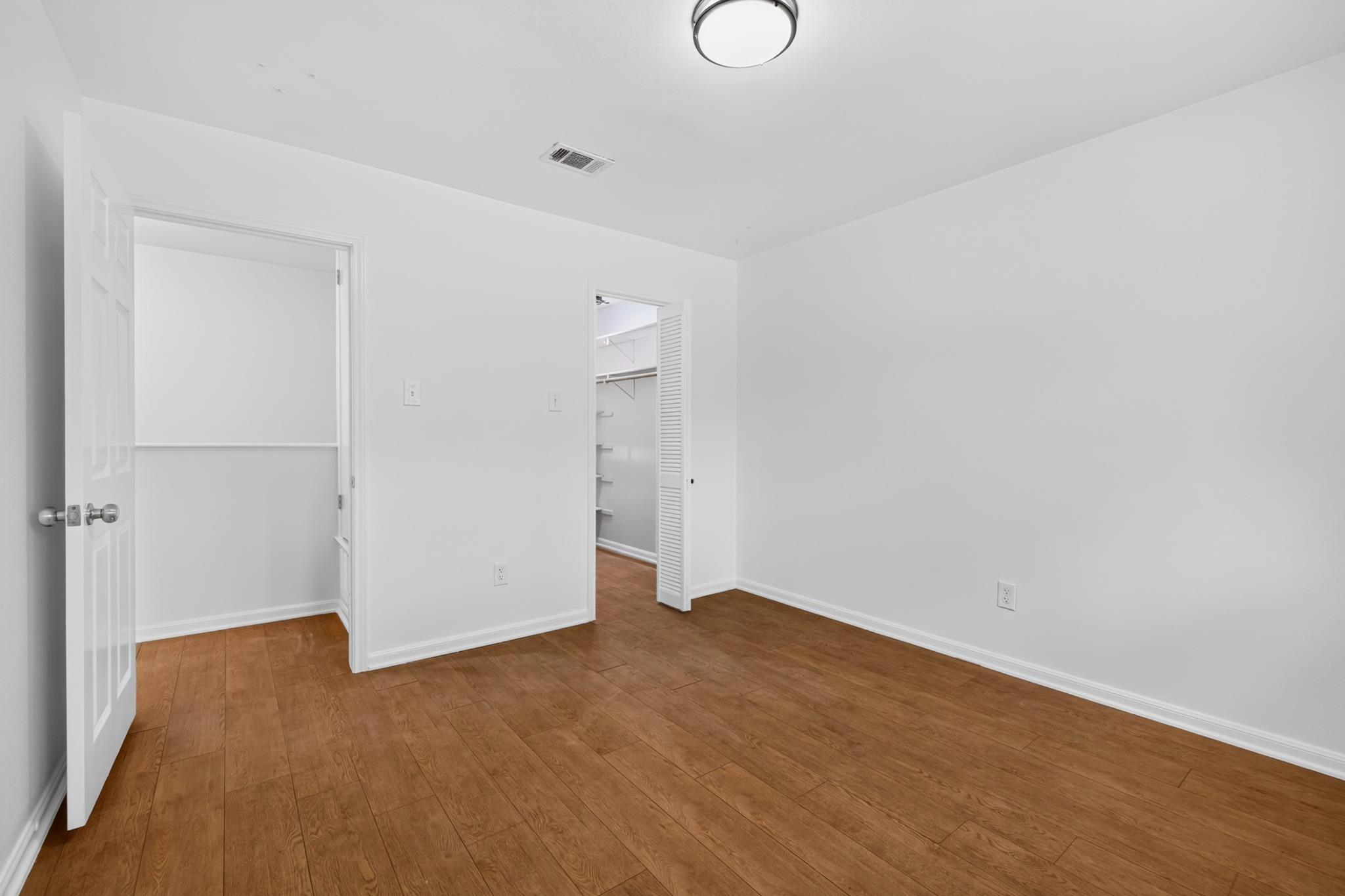 1317 Wilson Heights DR