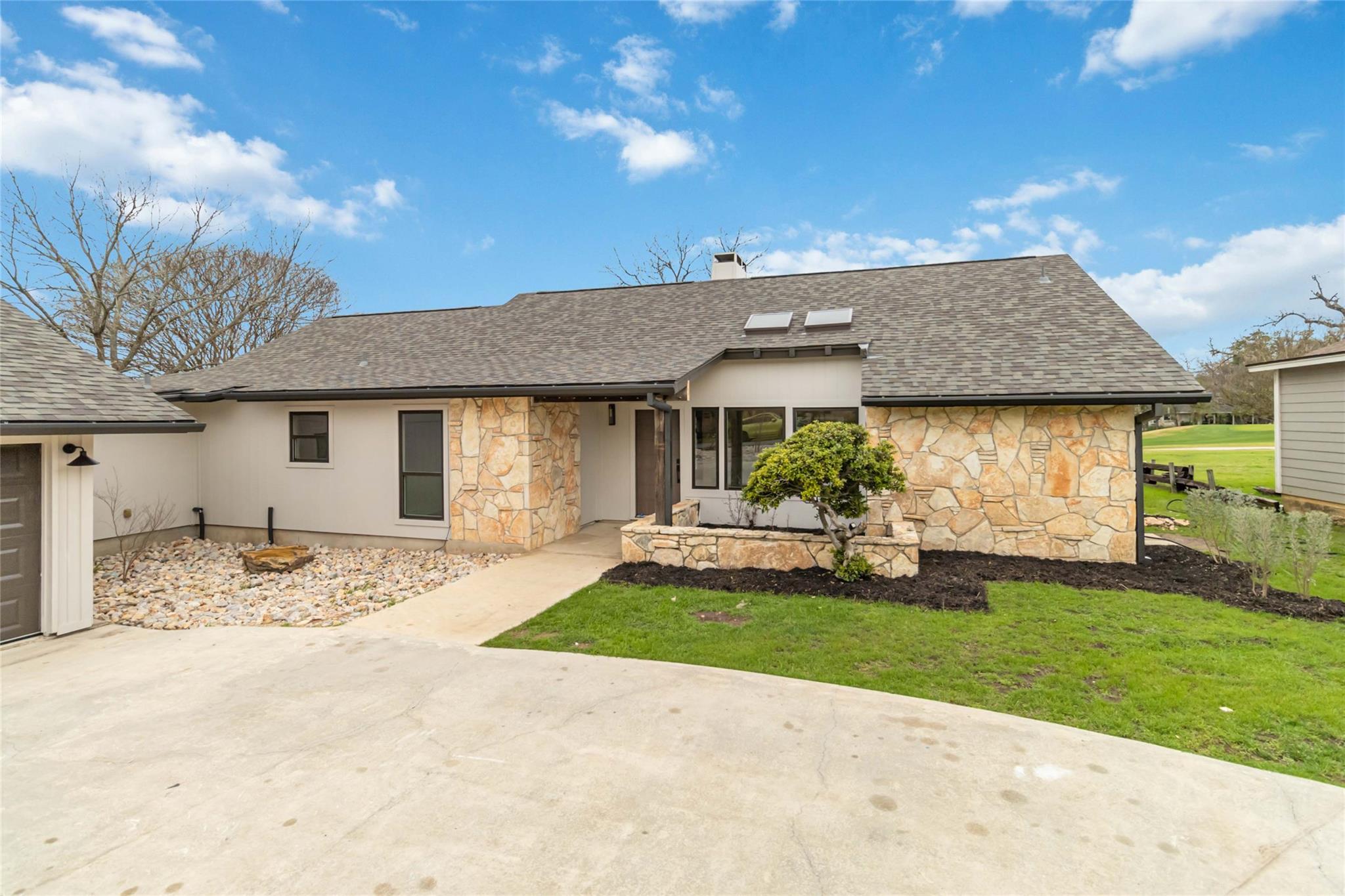 16 Country LN
