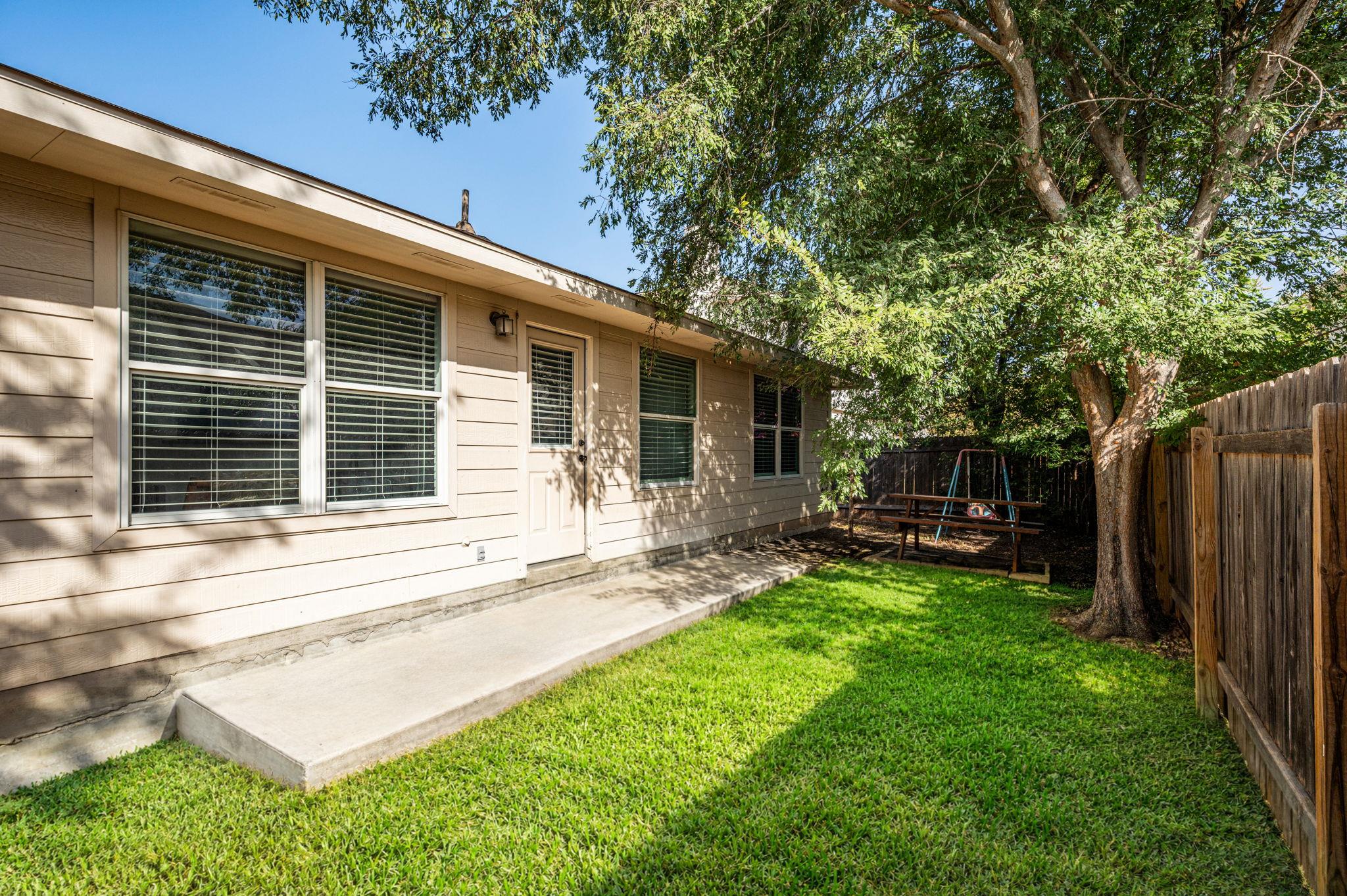 1535 Lorson LOOP