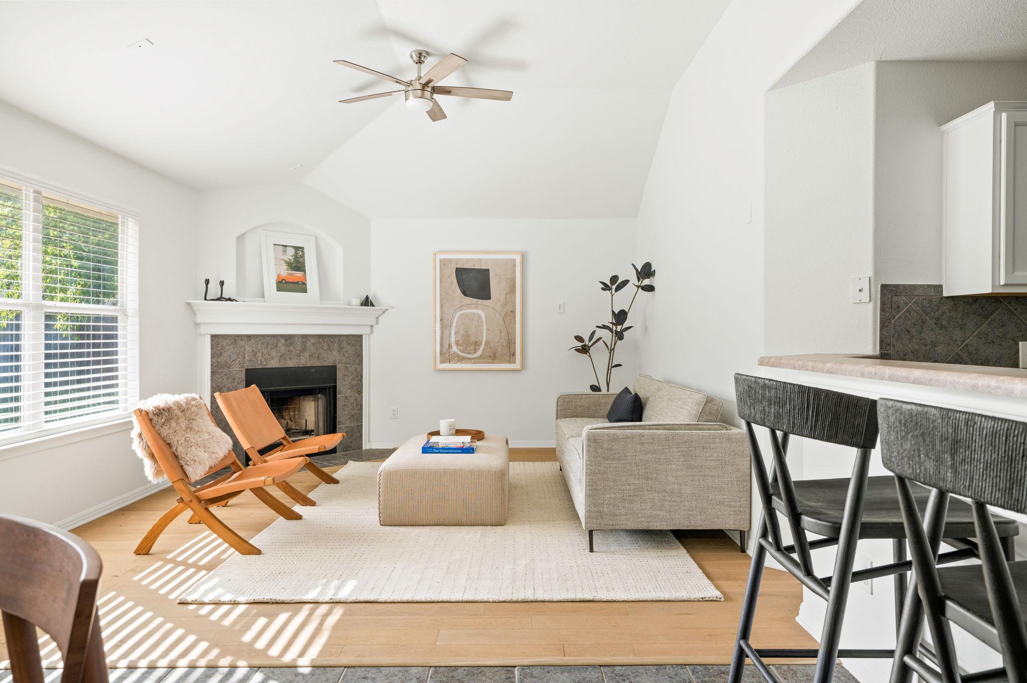 1535 Lorson LOOP